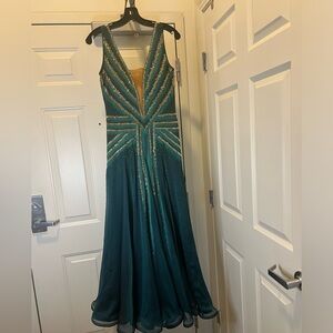 Smooth ballroom Gown by Mathieu Caron